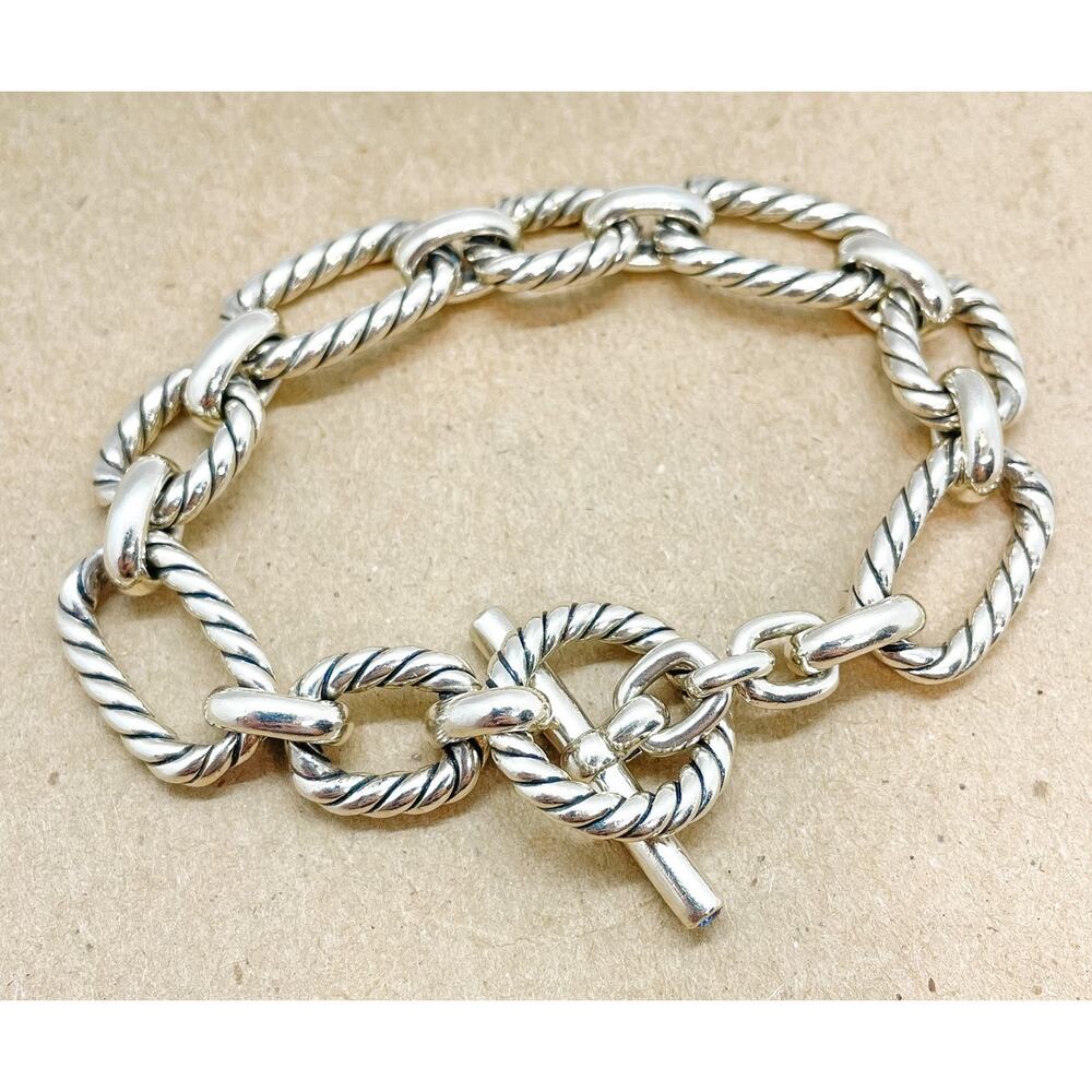 David Yurman Cushion Link Toggle Bracelet Sterling Silver Blue Sapphires 7.25" - Picture 8 of 16